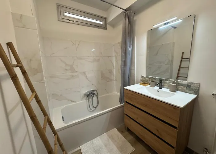 Studio Moderne Avec Veranda - Cannes Centre